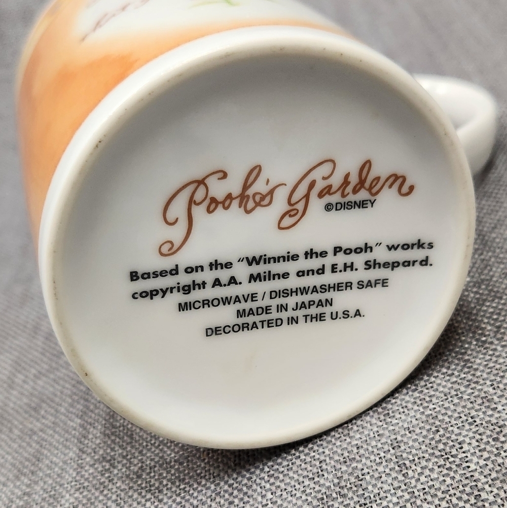Disney Pooh's Garden. Pooh Bear Mug/ Coffee Cup Dishwasher Safe. - Picture 6 of 6